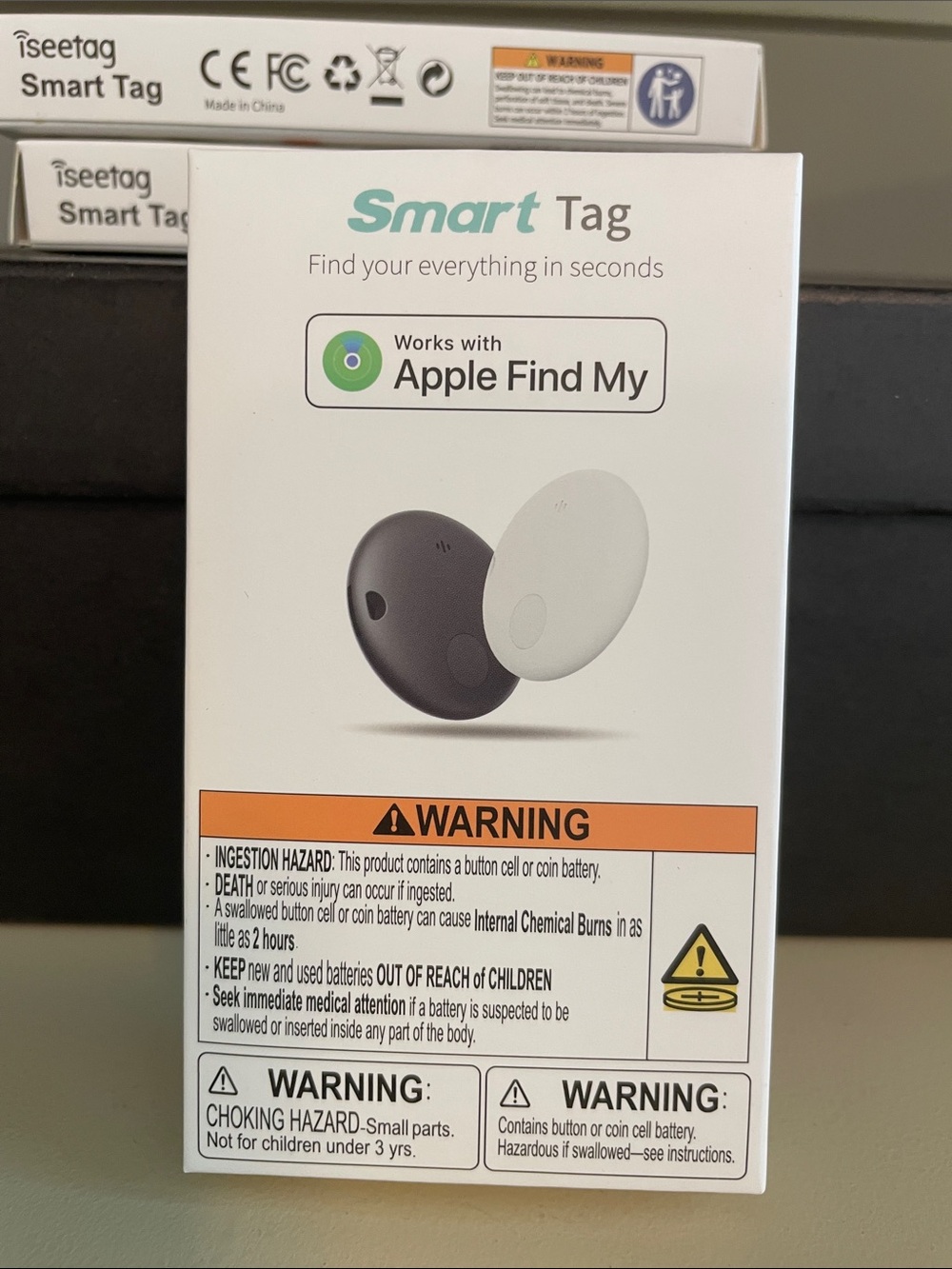 Smart Tag Tracker — Works with Apple Find My (Charcoal)